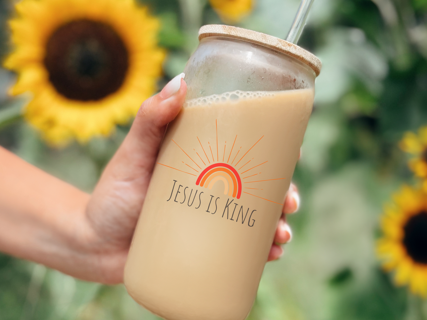 Jesus is King Glass Sipper Cup - 16oz